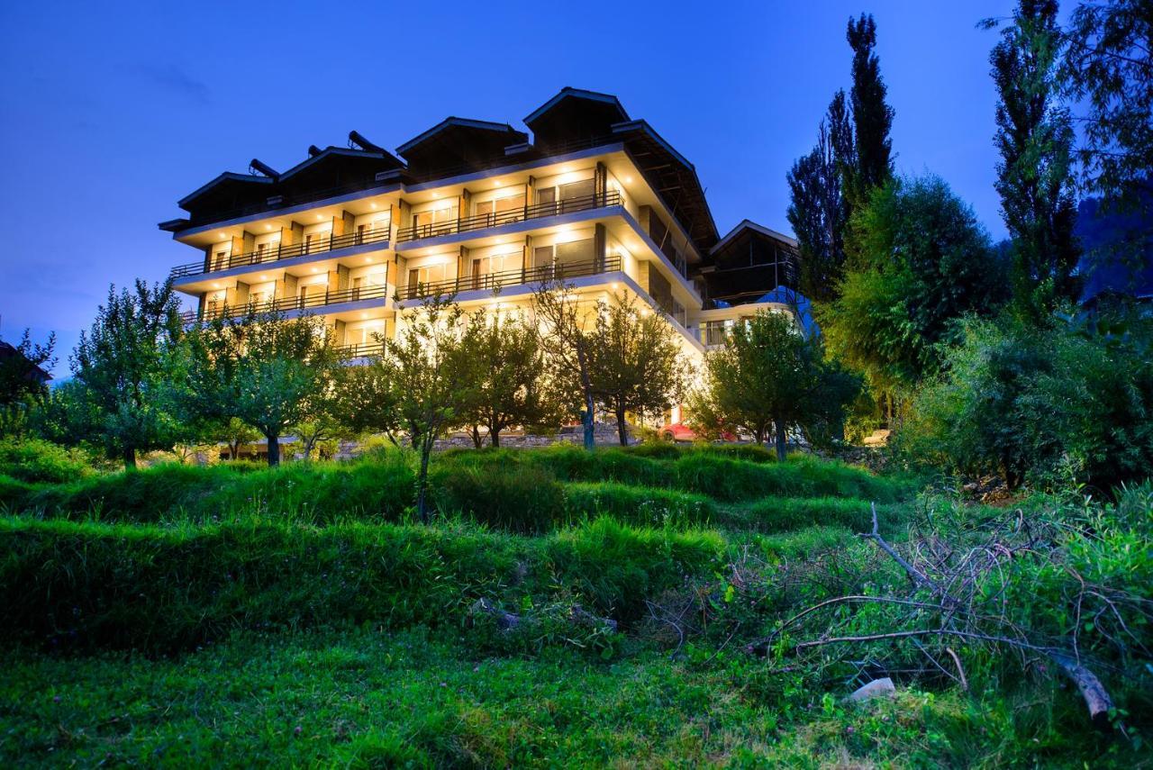 Naturevilas Sarovar Portico - Centrally Heated Manāli Exterior foto