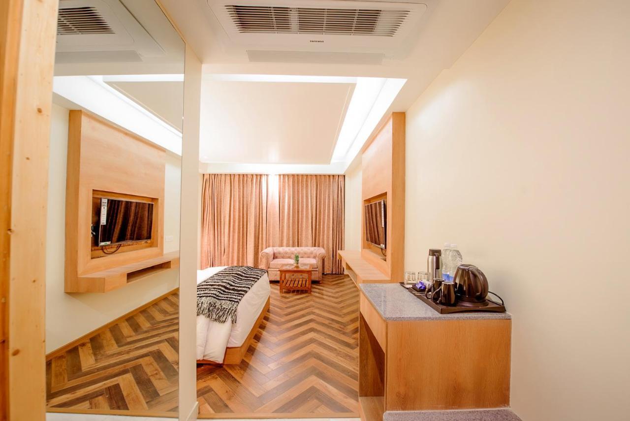 Naturevilas Sarovar Portico - Centrally Heated Manāli Exterior foto