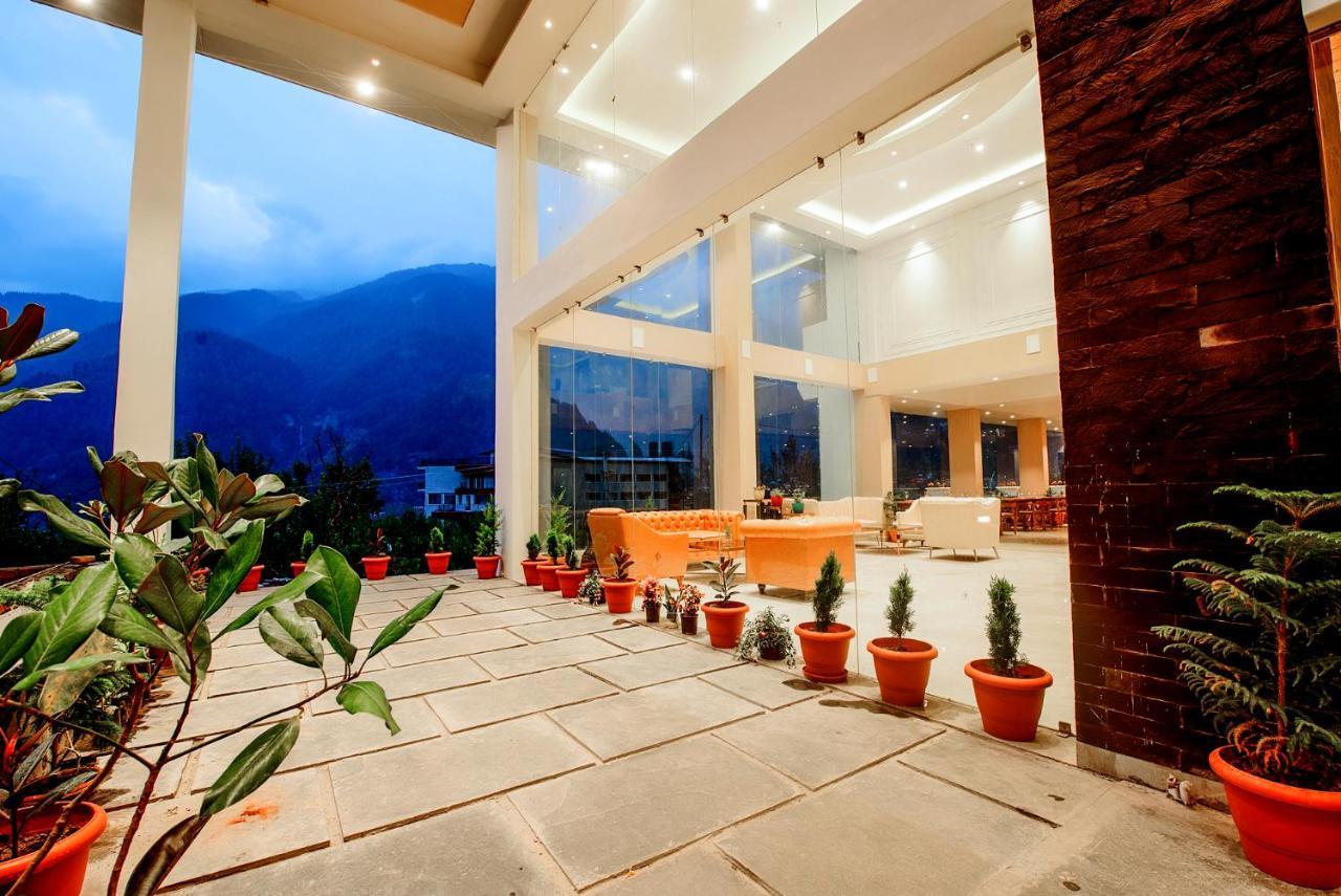Naturevilas Sarovar Portico - Centrally Heated Manāli Exterior foto